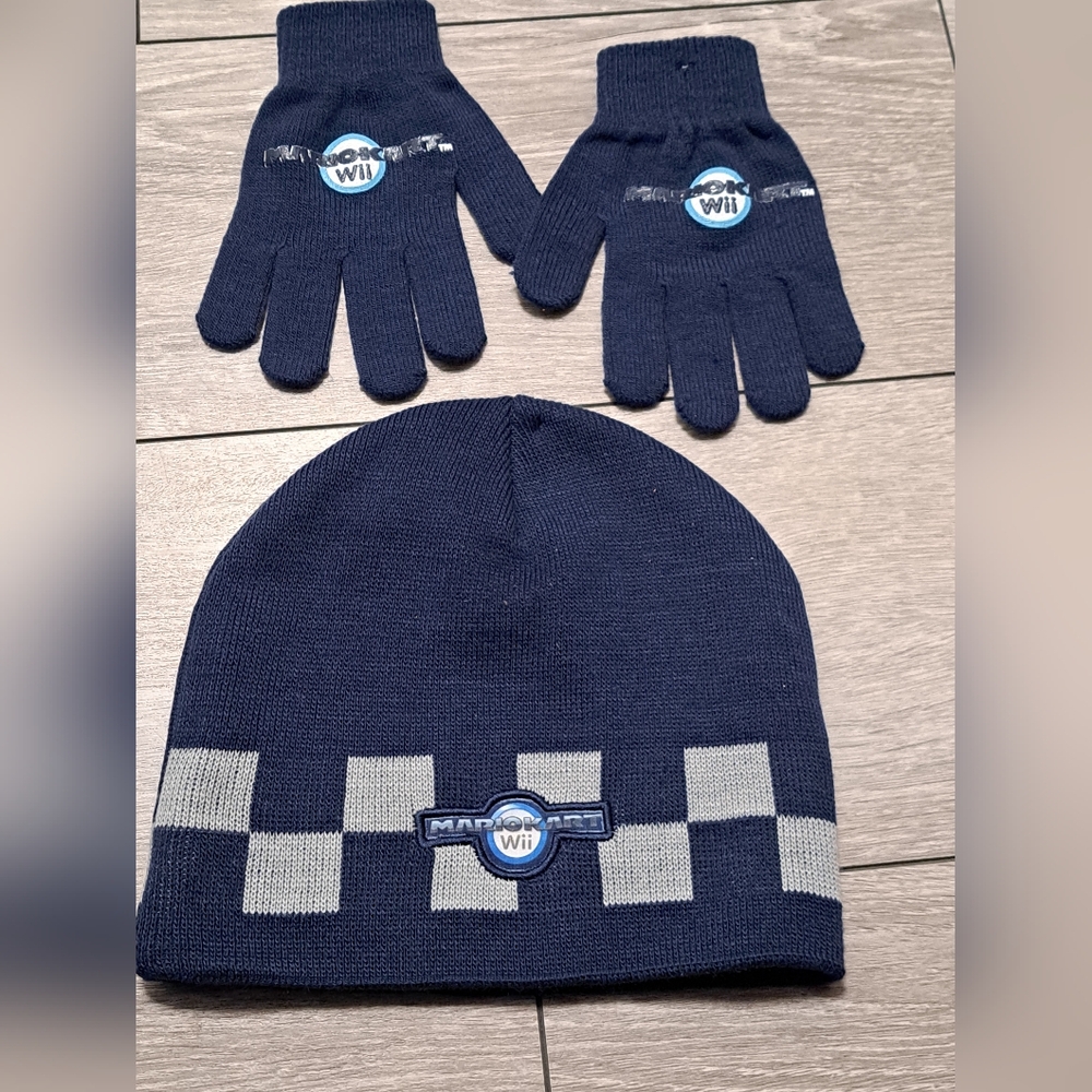 Nintendo Super Mario Mario Kart Wii Beanie Hat Set With Mittens One Size